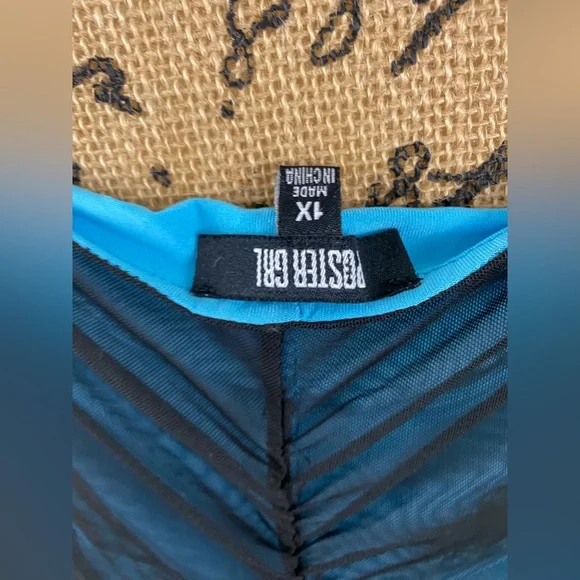 Poster girl shirred sheer mesh and blue dress - Picture 4 of 5